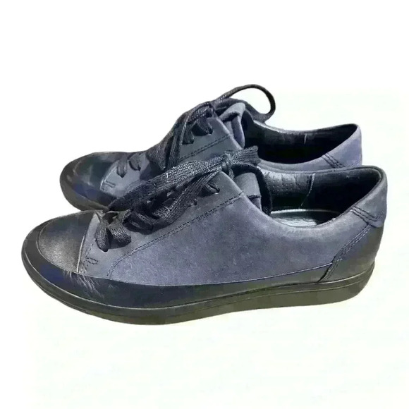 Ecco Suede and Leather Sneakers, Navy 5.5 - Picture 5 of 6